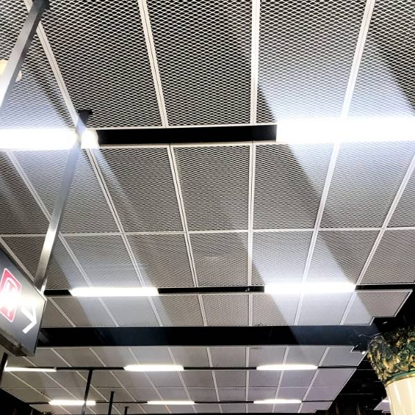 Argger architectural mesh acts as shopping center ceiling.