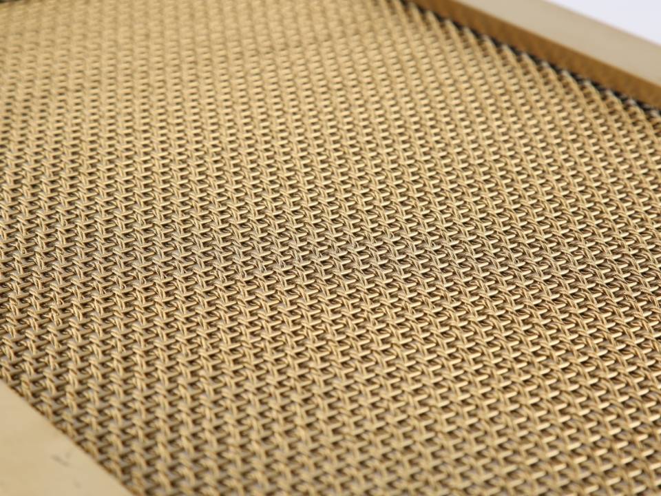 A Athena-1420D weave spacing architectural mesh.