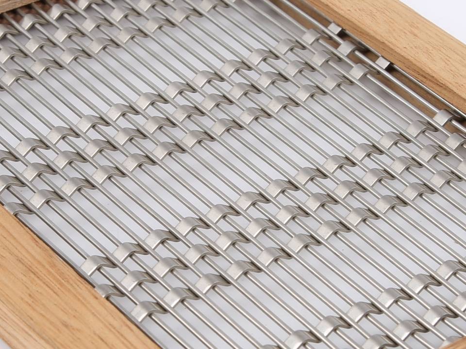 A Athena-40105D weave spacing architectural mesh.
