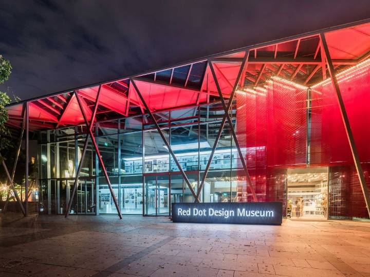 Metal decorative mesh acts as museum facades