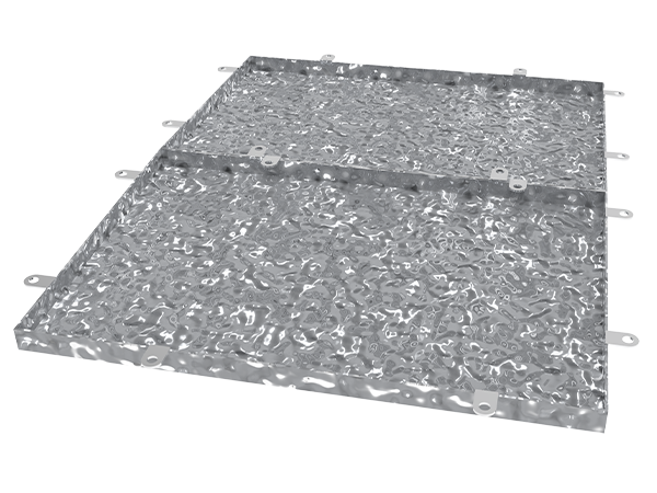 連接2個帶角支架的水波紋不鏽鋼面板。